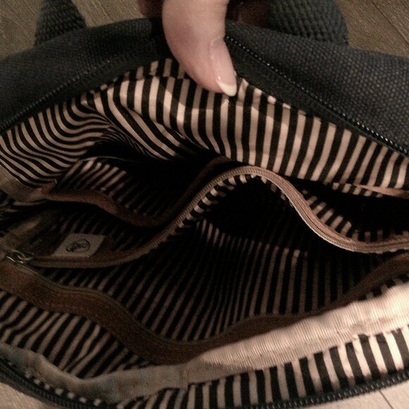 Travelon 5 Point Anti Theft Security Bag Heritage Blue Indigo NWT - Picture 3 of 9